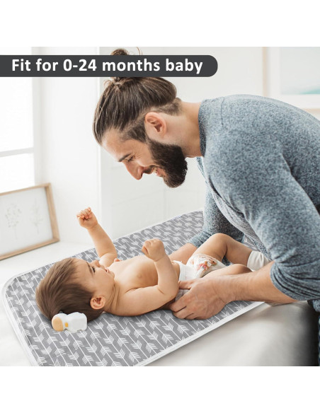 Alfombrilla Cambiadora de Bebé Reutilizable 54.9x80 cm - Flechas