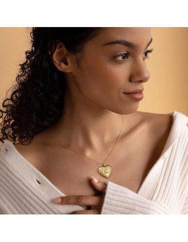 Collar Inicial Badu Gold A-Z para Mujeres con Corazón y Cierre para Fotos