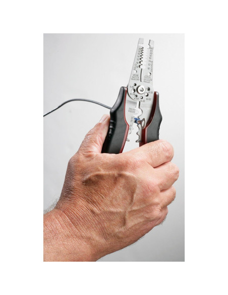 Desforrador y Crimpador de Cable Gardner Bender GST-70M