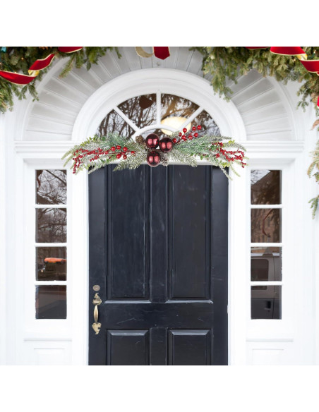 Corona Navideña Artificial CISDUEO 70 cm con Berries y Bolas Rojas