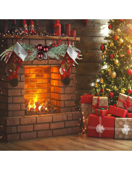 Corona Navideña Artificial CISDUEO 70 cm con Berries y Bolas Rojas