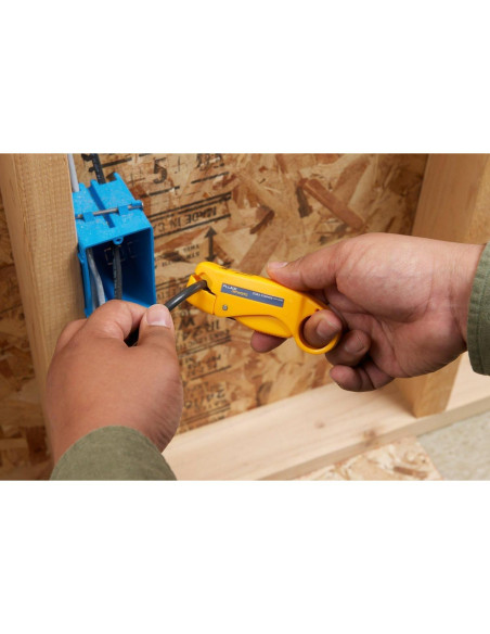 Destripador de Cable Coaxial Fluke Networks 11231255 2 y 3 Niveles