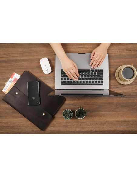 Funda de Piel DUKE&COW para iPad Pro 13" - Marrón Oscuro