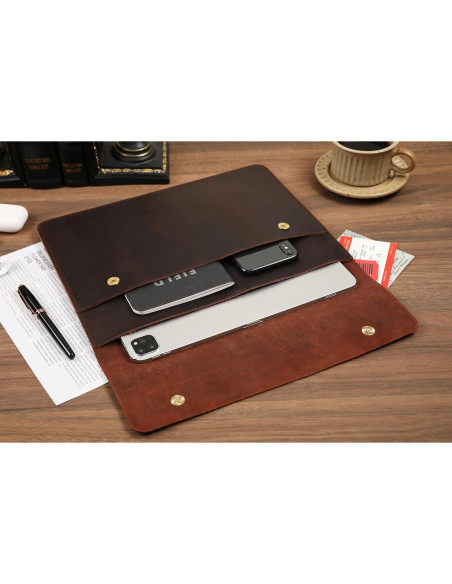 Funda de Piel DUKE&COW para iPad Pro 13" - Marrón Oscuro