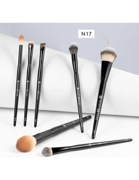 Brocha Multi-Pro BK Beauty N17 Doble Cara para Maquillaje