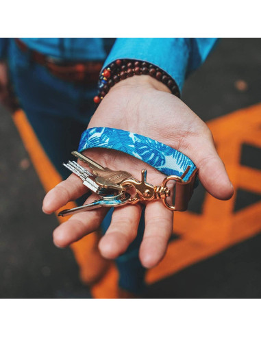 Llavero Muñequera MNGARISTA de Cuero Real - Color Vides