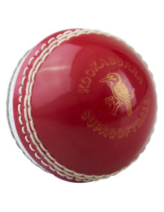 Pelota de Cricket Kookaburra Super Softa - PVC Rojo/Blanco