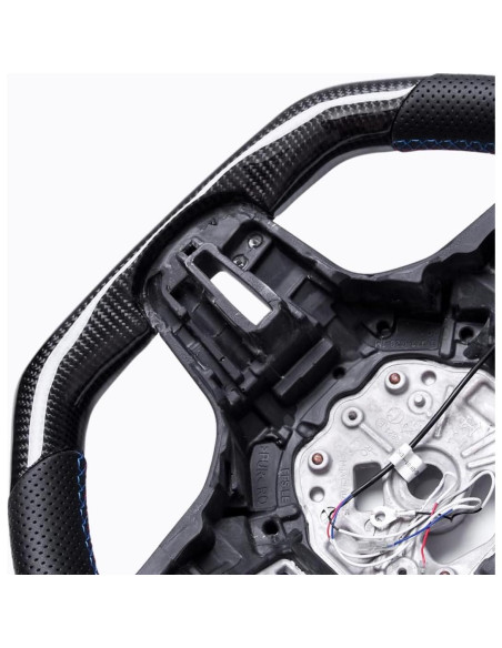 Volante Revolve D-Type Racing Fibra de Carbono LED BMW 2019-2024