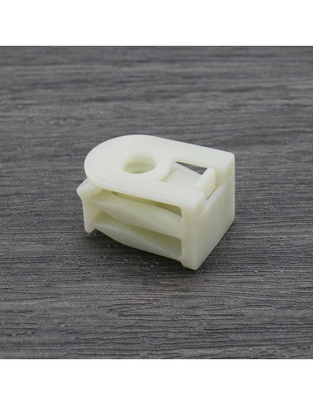 20 Sujetadores de Paneles Aislamiento ECSiNG para BMW