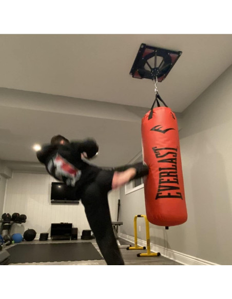 Soporte Spider Firstlaw Fitness para bolsa pesada 63.5 kg