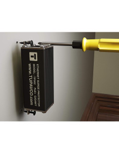 Protector de Sobretensión Ethernet Tupavco TP302 1000 Mbps PoE++ 2