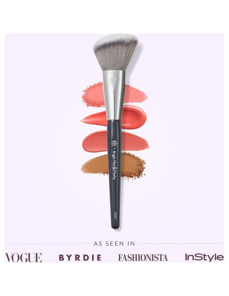 Brocha Angulada para Rubor BK BEAUTY A507 - Vegana y Suave