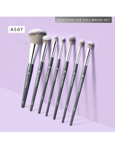 Brocha Angulada para Rubor BK BEAUTY A507 - Vegana y Suave