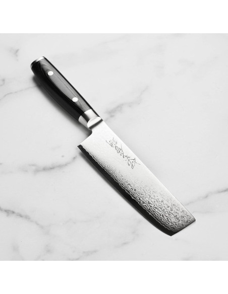 Cuchillo Nakiri Yaxell Ran Plus 16.5 cm Damasco Hecho en Japón