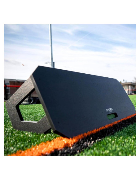 Rebotador de Fútbol Shark Athletics Doble Ángulo 104x45 cm