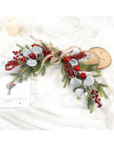 Guirnalda Navideña SHACOS 60 cm con Pino y Bayas Rojas