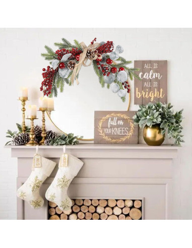 Guirnalda Navideña SHACOS 60 cm con Pino y Bayas Rojas