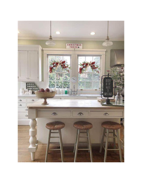 Guirnalda Navideña SHACOS 60 cm con Pino y Bayas Rojas