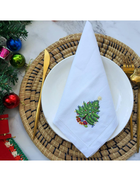 Juego de 4 Servilletas de Algodón Bordadas HCRAFT 45x45cm