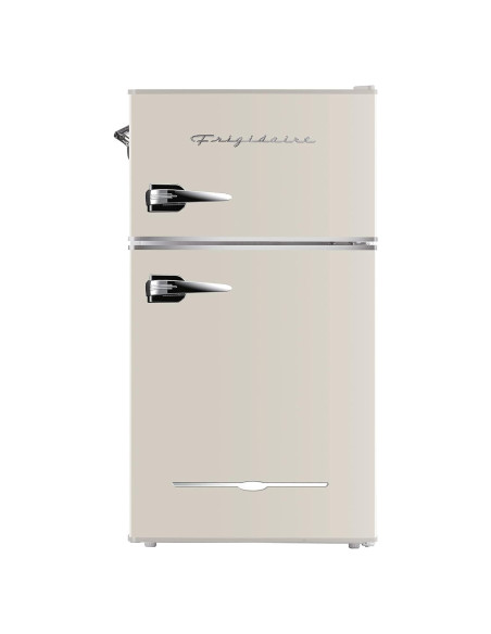 Frigidaire EFR840 Mini Nevera Retro 3.2 Pies Cúbicos Crema