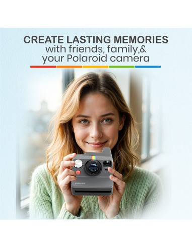 Cámara Instantánea Polaroid Now Gen 3 I-Type Negro + Película 8 Exposiciones