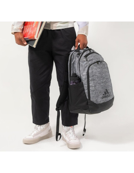 Mochila deportiva Adidas Defender con compartimento para zapatos