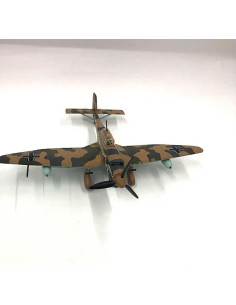 Modelo de Avión Bombardero Stuka Ju-87 DAGIJIRD 1:72 2
