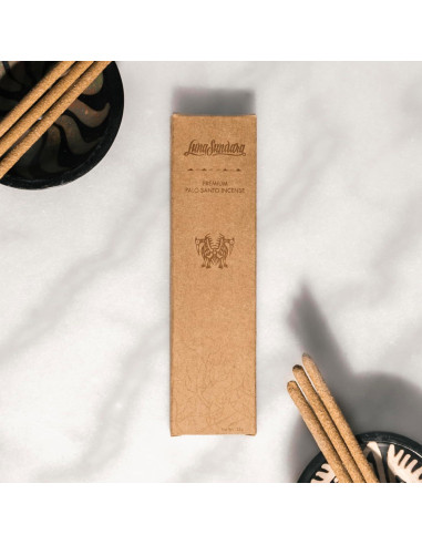 Incienso de Palo Santo Luna Sundara 6 Varitas 21cm Natural