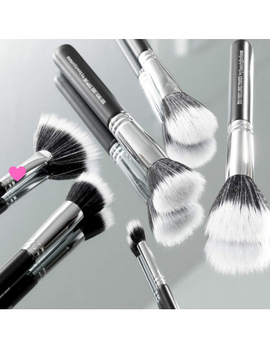 Brocha de Maquillaje Fan Highlighter Beauty Junkees 19.8cm