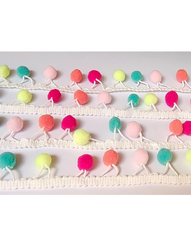 Fleco de Pom Pom 5.49m 15mm Arcoíris 3 para Manualidades