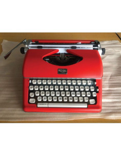 Máquina de Escribir Manual Royal 79120Q Roja - Clásica de Metal 2