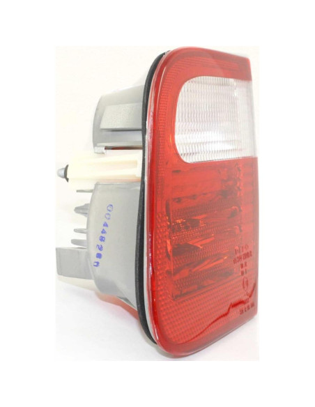 Luz Trasera Derecha UPParts para BMW 323i 328i 325i 325xi 330i 330xi 1999-2001
