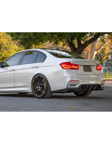 Luz Reflectora LED iJDMTOY Roja para Parachoques BMW M3 M4