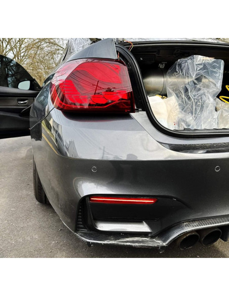 Luz Reflectora LED iJDMTOY Roja para Parachoques BMW M3 M4