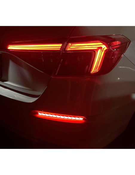 Luces LED Reflectoras Traseras iJDMTOY para Honda Civic 2022+