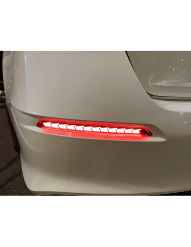 Luces LED Reflectoras Traseras iJDMTOY para Honda Civic 2022+