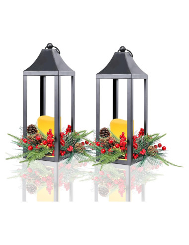 Farol de Navidad Bdor LED 39.88 cm con piñas y bayas rojas