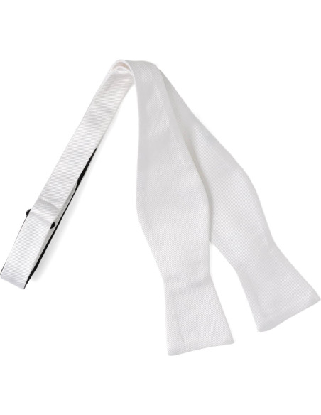 Corbata de moño autoajustable blanca Ox & Bull 100% seda