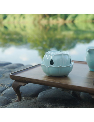 Quemador de Incienso Celadón Longquan Hecho a Mano - Soporte Cerámica Verde Jade