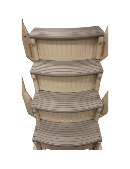 Escalón Confer Plastics Curve CCX-AG para piscina elevada