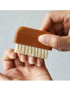Cepillo de Uñas de Madera Qintreesify con Cerdas Naturales 2
