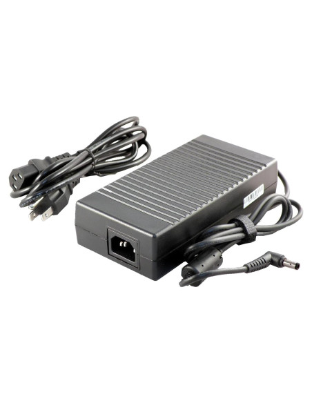 Adaptador de CA EPMUSA 230W para laptops Eluktronics P650