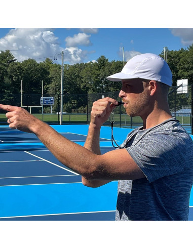 Silbato de Plástico Franklin Sports con Cordón Giratorio