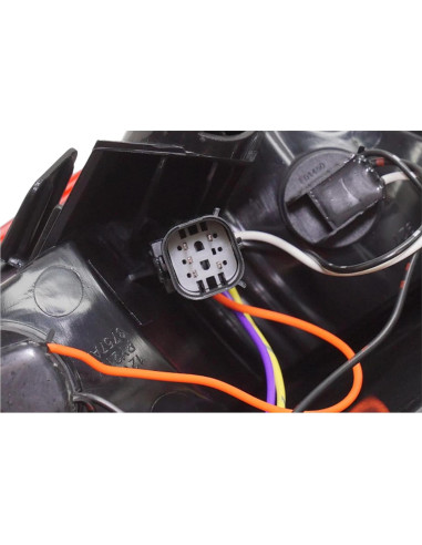 Luz Trasera Izquierda Halógena Garage-Pro Ford Focus 2015-2018