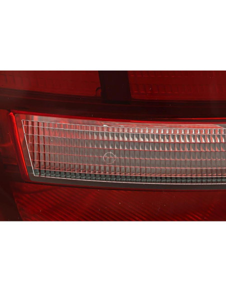 Lámpara de luz trasera JP Auto para Volkswagen Jetta 2015-2018