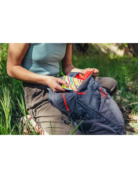 Mochila de senderismo Gregory Maya 25L para mujer, roja