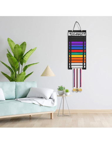 Soporte para Cinturones de Karate OGANAZI con Etiquetas Personalizadas
