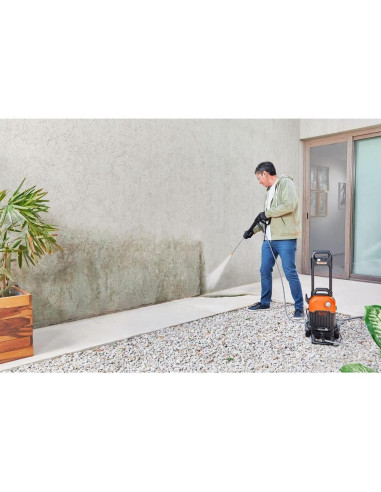 Lavadora a Presión Eléctrica Black+Decker BEPW2000 2000 PSI