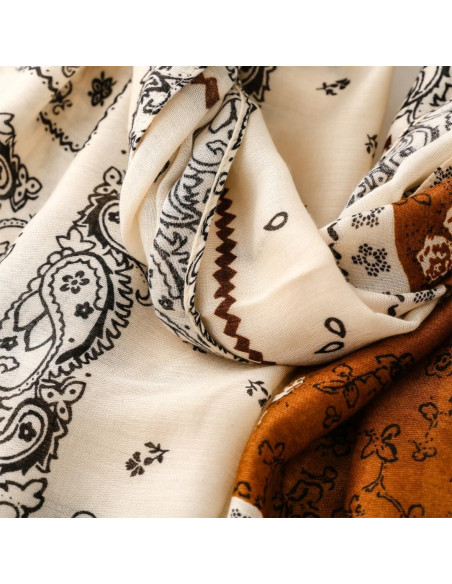 Bufanda Boho Pashmina Larga Multicolor con Cuentas Flecadas