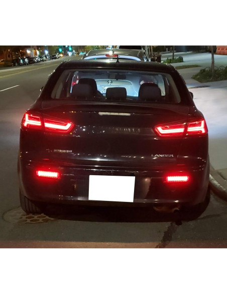 Luces Reflectoras LED Parachoques iJDMTOY Ahumadas para Mitsubishi